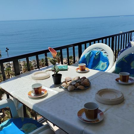 Апартаменти Fuengirola Playa Carina Екстер'єр фото
