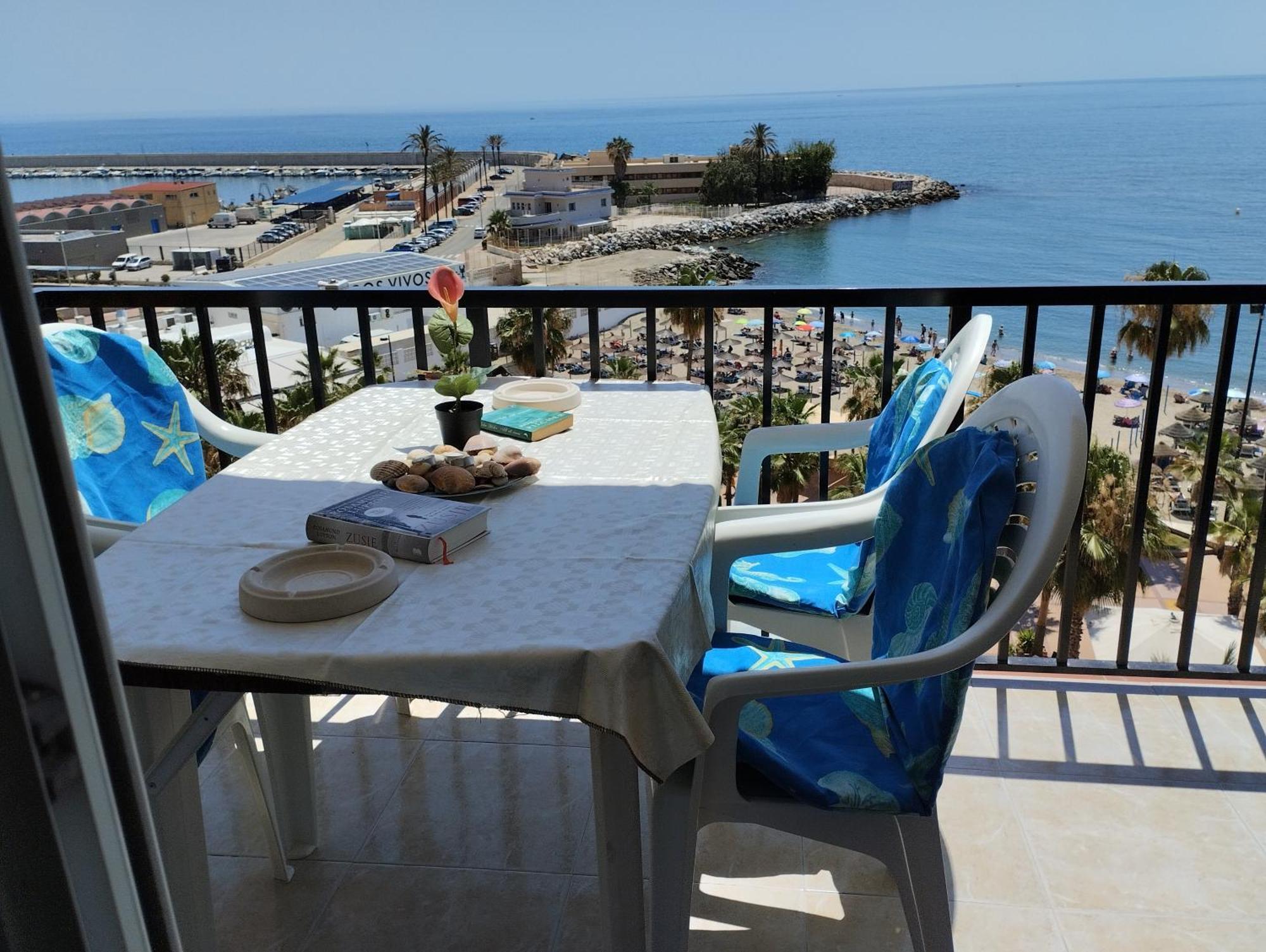 Апартаменти Fuengirola Playa Carina Екстер'єр фото