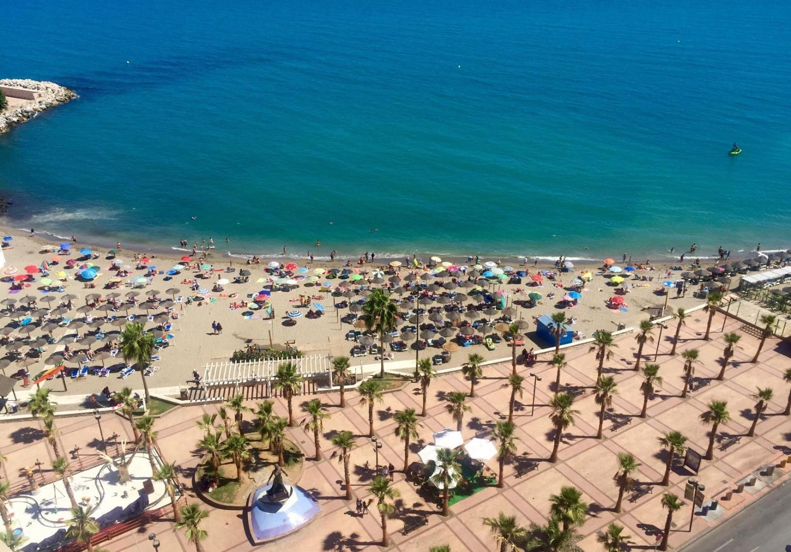 Апартаменти Fuengirola Playa Carina Екстер'єр фото